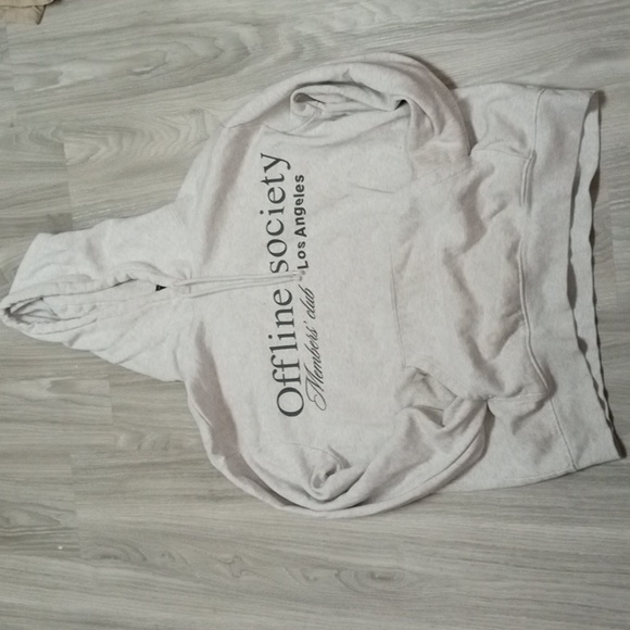 Sweater - Picture 2 of 3